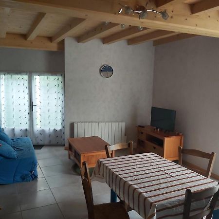 Jonzac-Gite-Lepuits Clion  Exterior photo